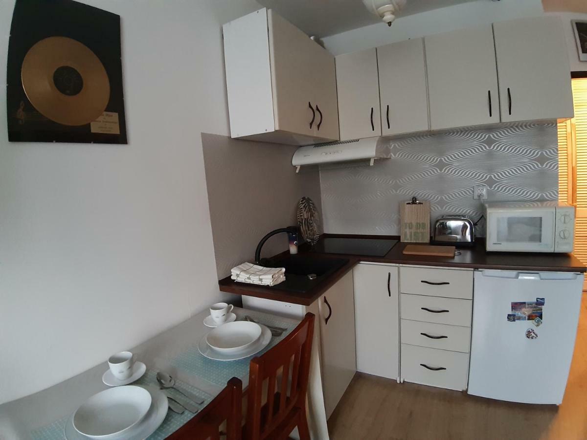 Апартаменты Apartament Beksa Санок Экстерьер фото